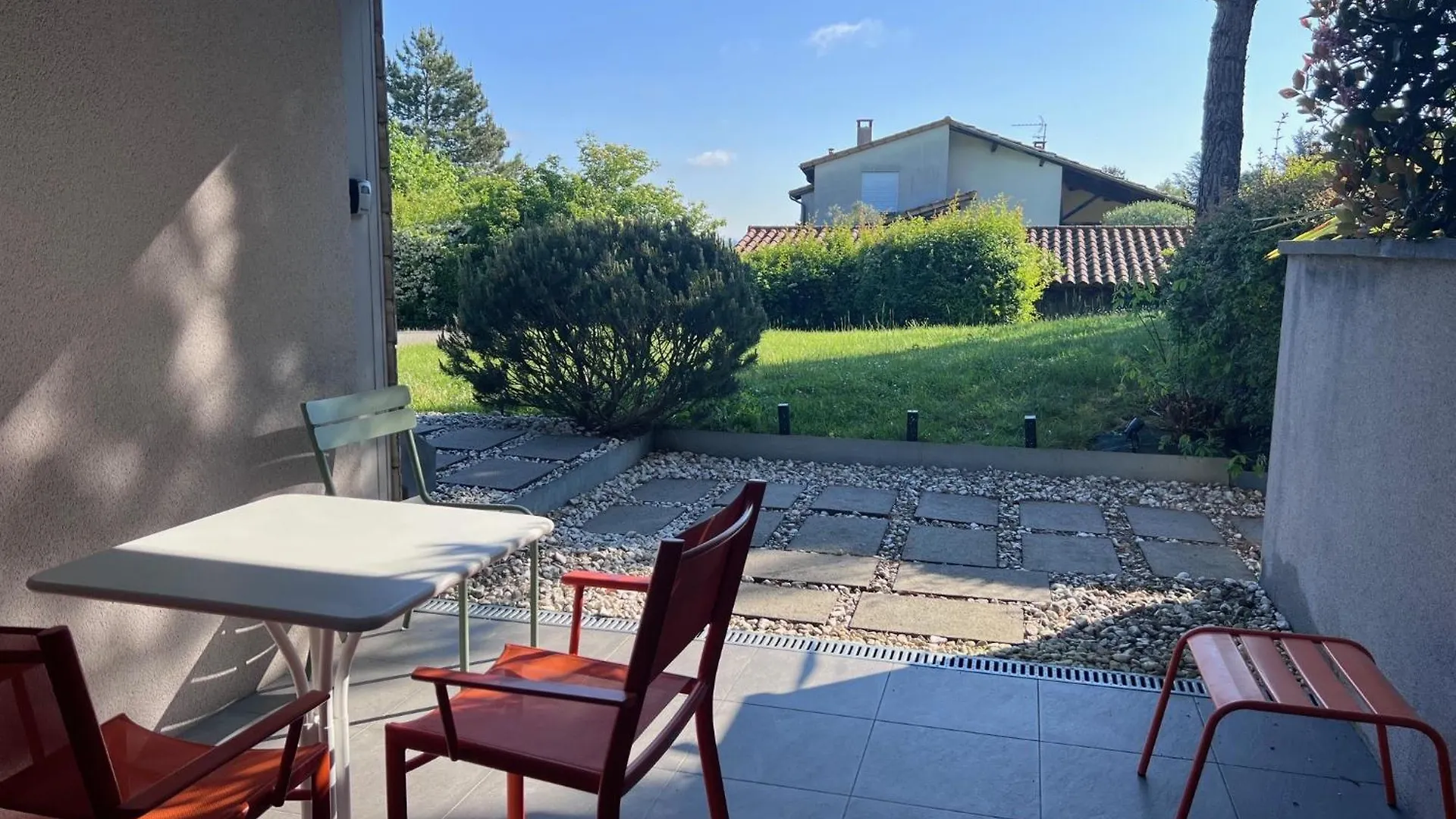Apartmán Magnifique Studio Dans Villa Contemporaine Au Calme Avec Piscine & Parking Prive A Beaumont Les Valence & Monteleger